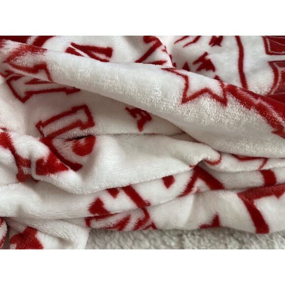 Disney High School Musical East High Wildcats Throw Blanket 50 X 70” White NEW - Picture 14 of 14